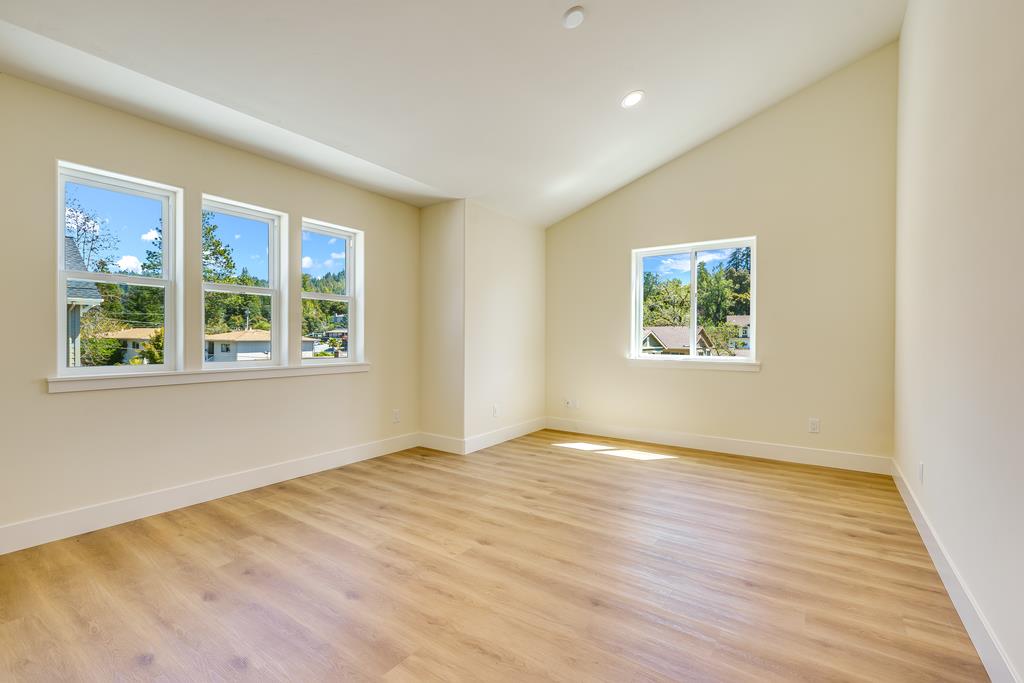 Detail Gallery Image 22 of 47 For 301 Coastal Oak Ct, Scotts Valley,  CA 95066 - 3 Beds | 2/1 Baths