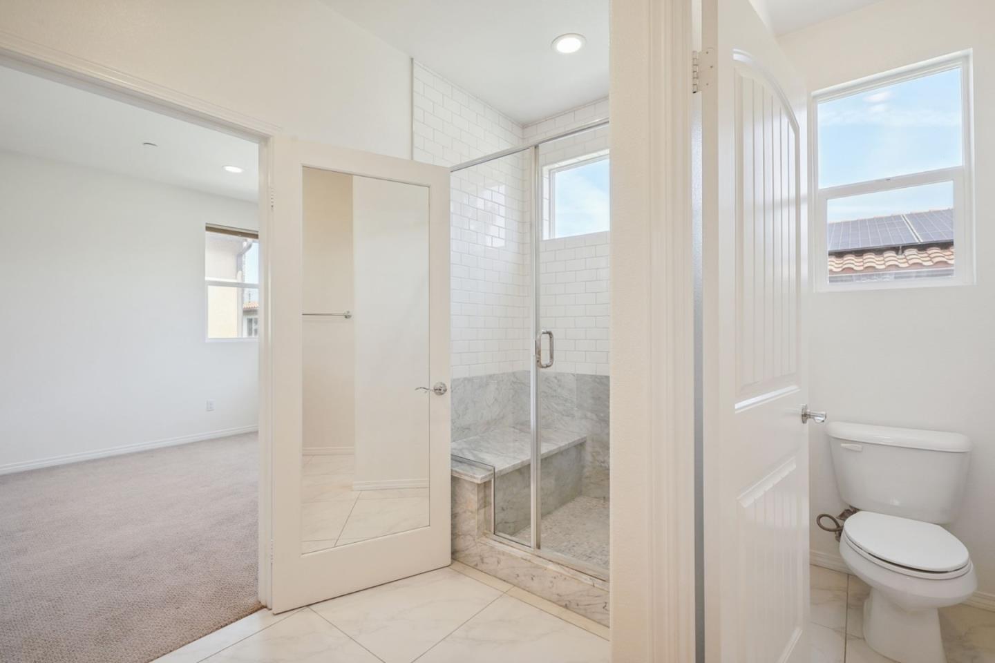 Detail Gallery Image 21 of 25 For 5858 Levi Ln, Van Nuys,  CA 91401 - 4 Beds | 2/1 Baths