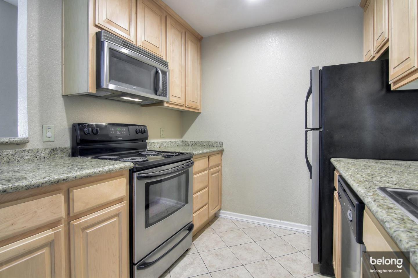 Detail Gallery Image 14 of 29 For 15 Monte Verano Ct, San Jose,  CA 95116 - 1 Beds | 1 Baths