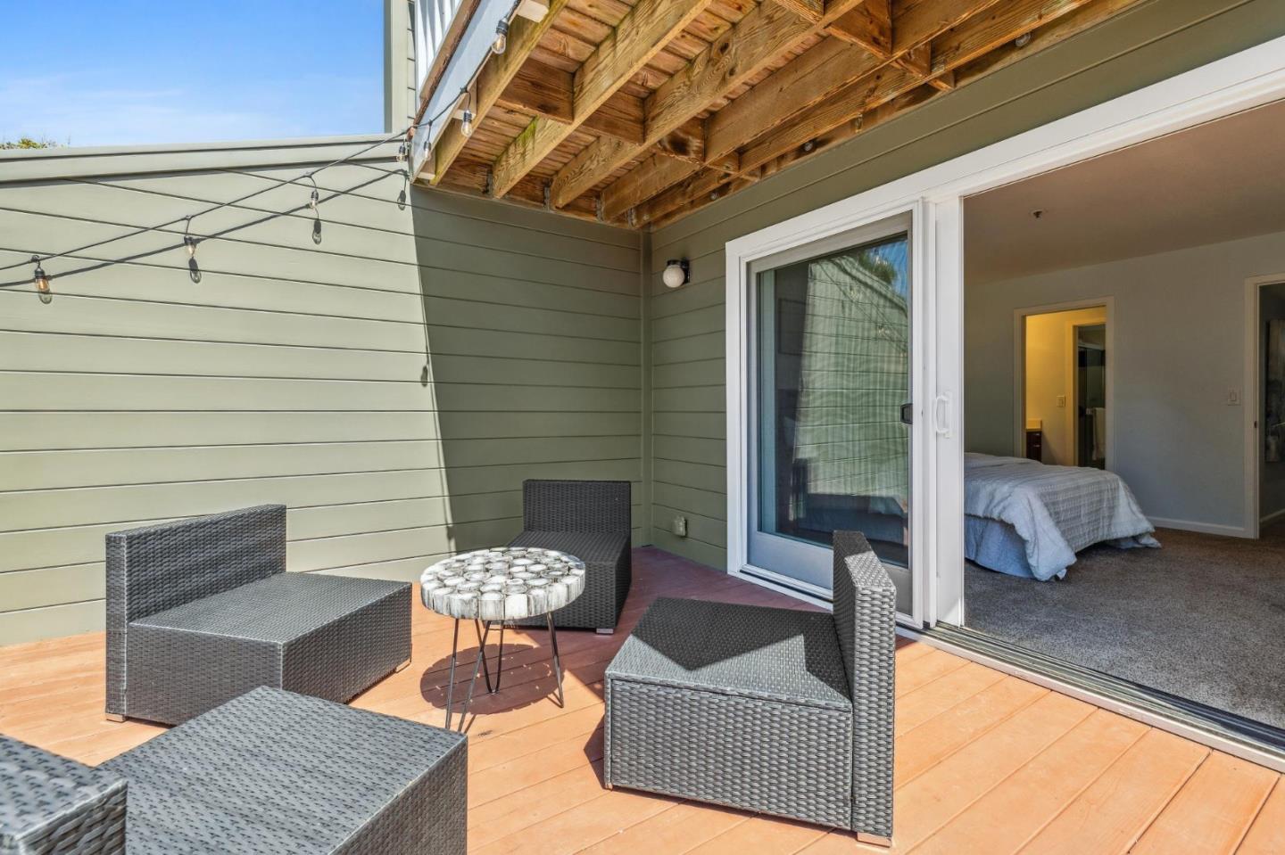 Detail Gallery Image 21 of 36 For 774 Bradford Way, Pacifica,  CA 94044 - 2 Beds | 2/1 Baths