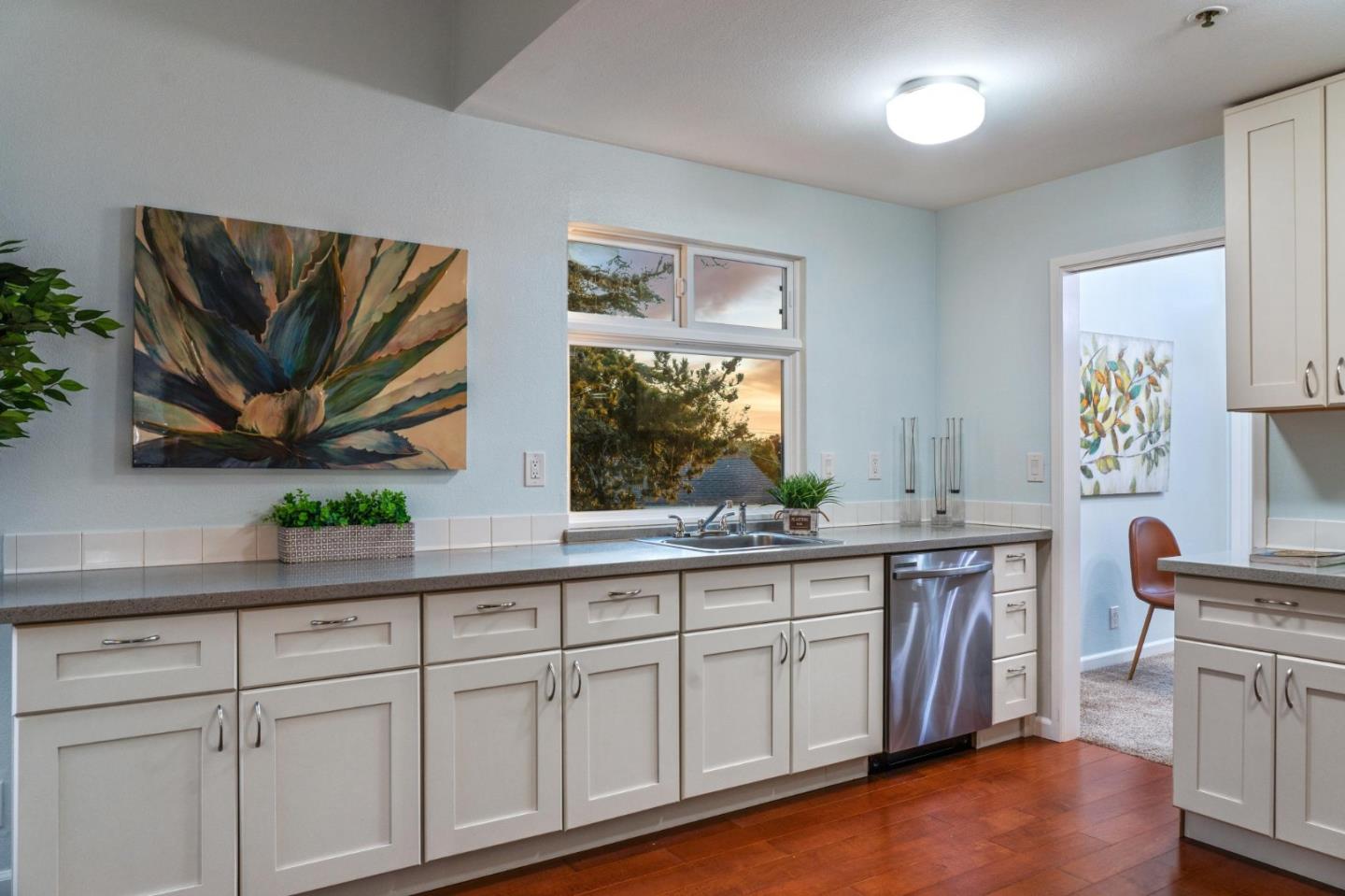 Detail Gallery Image 29 of 36 For 774 Bradford Way, Pacifica,  CA 94044 - 2 Beds | 2/1 Baths