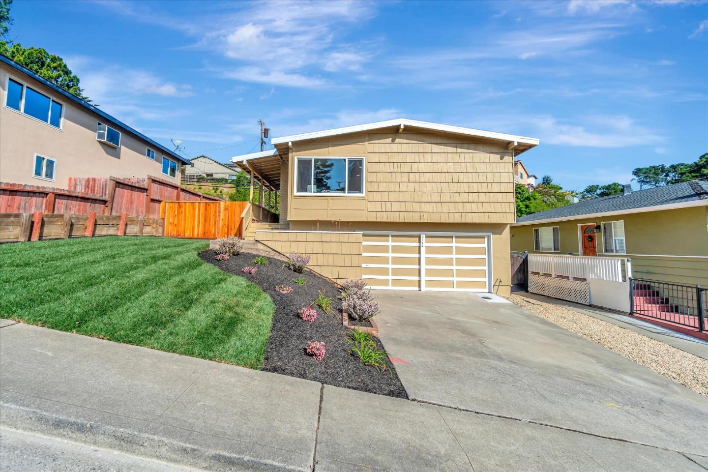 2140 Valleywood Dr, San Bruno, CA 94066