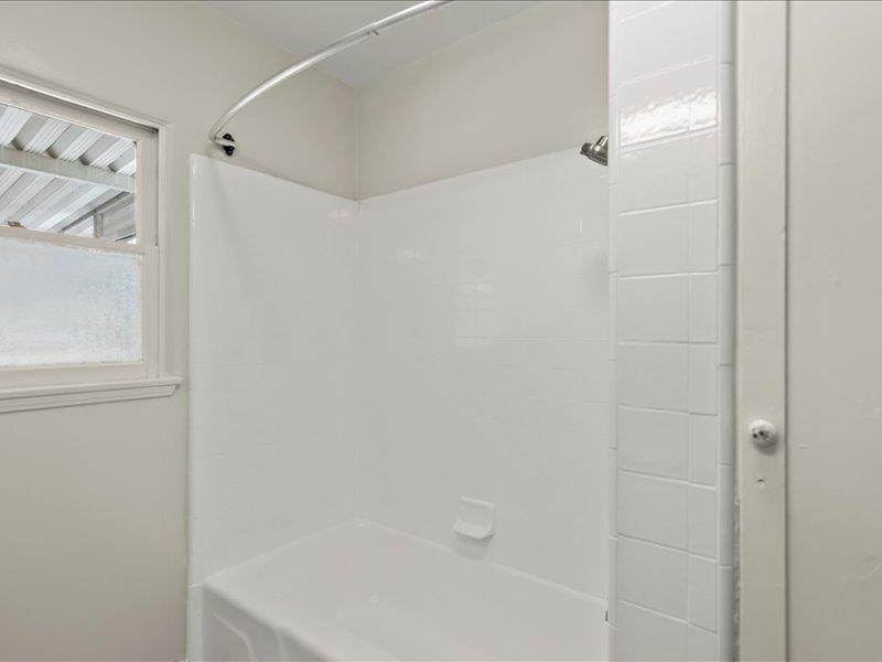 Detail Gallery Image 11 of 46 For 15561 Loma Vista Ave, Los Gatos,  CA 95032 - 3 Beds | 2 Baths
