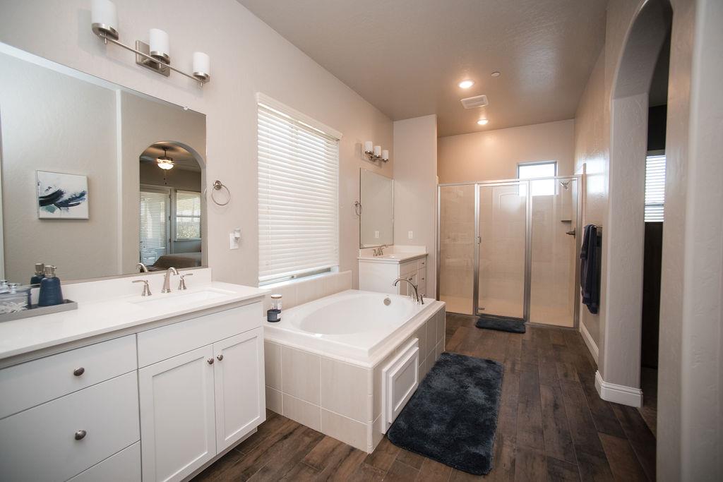 Detail Gallery Image 34 of 38 For 11311 N via San Toma Ave, Fresno,  CA 93730 - 4 Beds | 2/1 Baths