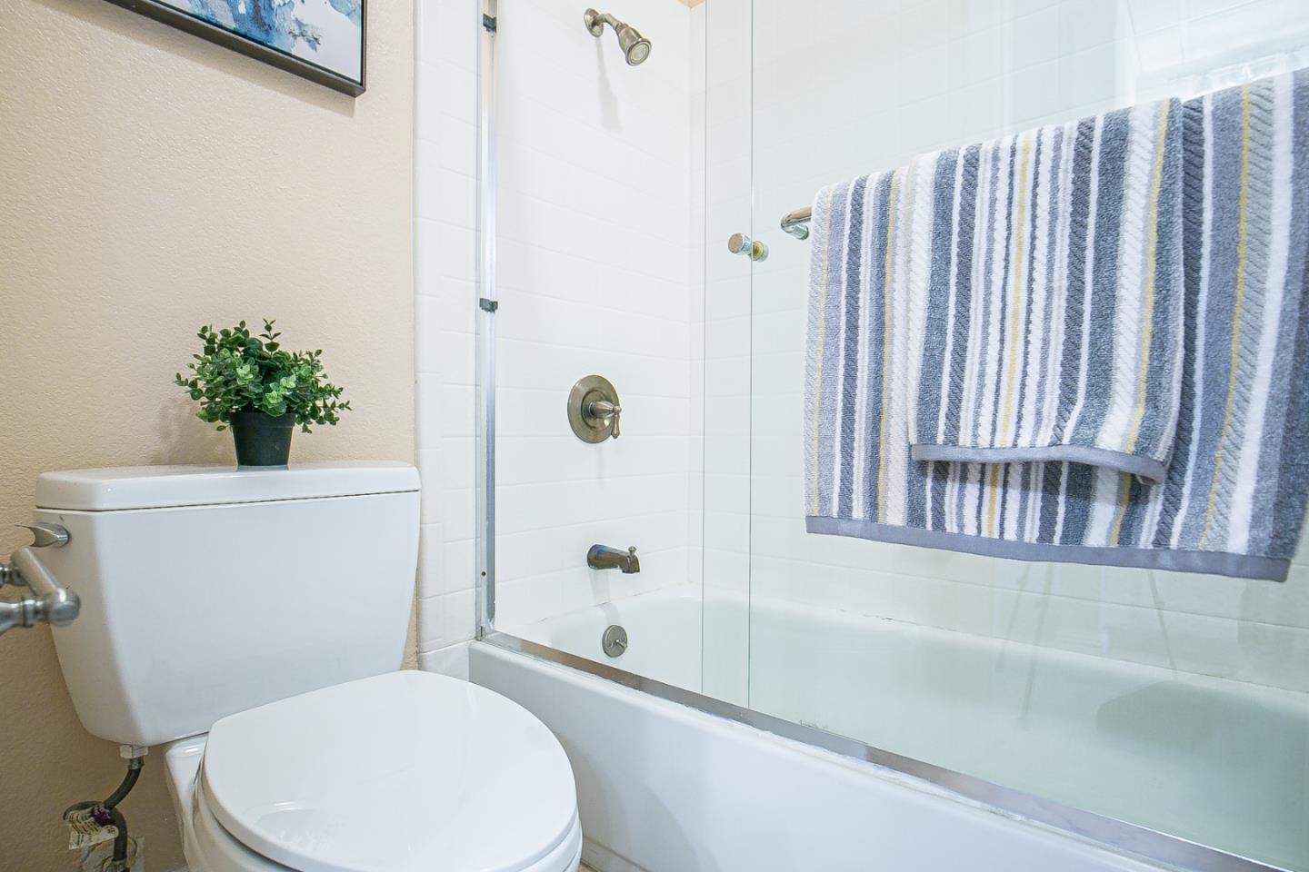 Detail Gallery Image 19 of 25 For 2200 Agnew Rd #216,  Santa Clara,  CA 95054 - 2 Beds | 2 Baths