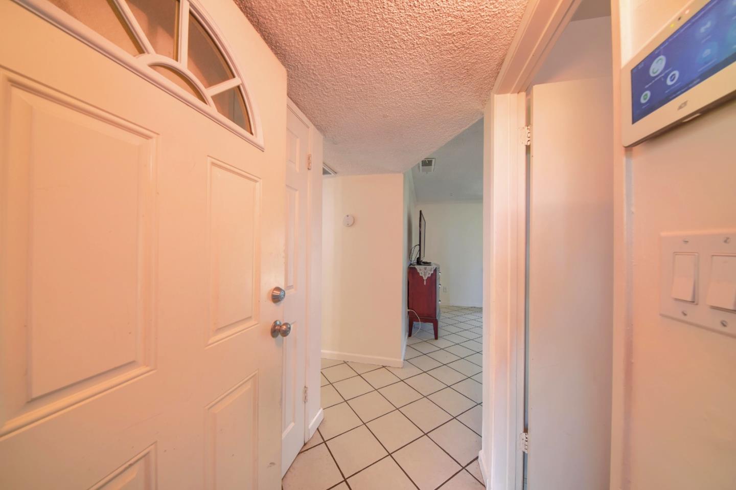 Detail Gallery Image 5 of 50 For 410 Orange Ave, Los Banos,  CA 93635 - 3 Beds | 2 Baths