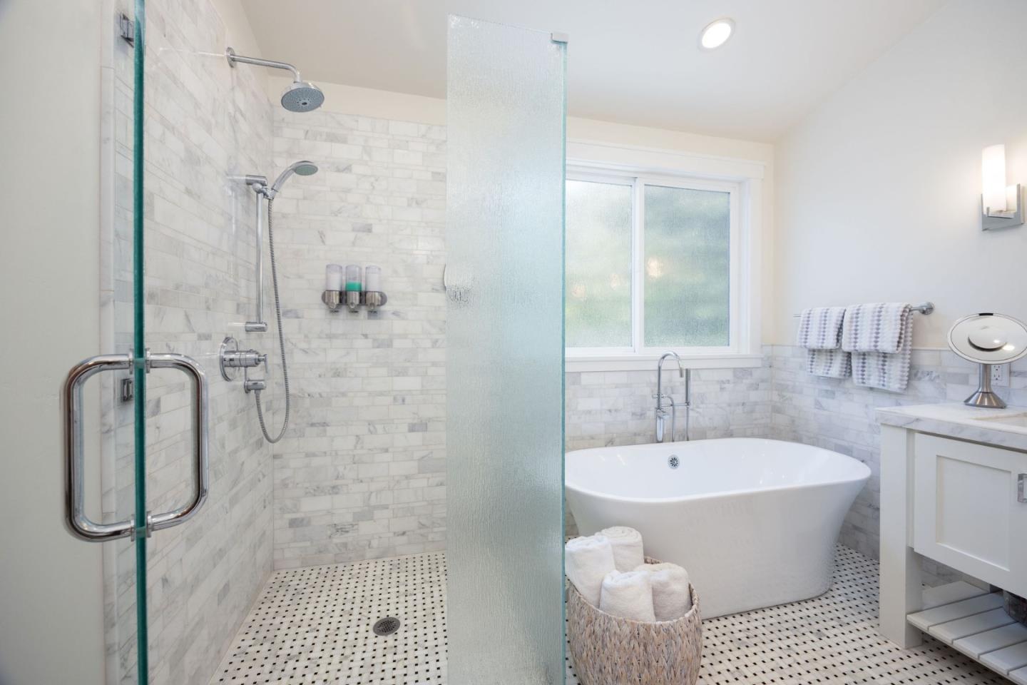 Detail Gallery Image 22 of 41 For 12 Ventura St, Half Moon Bay,  CA 94019 - 3 Beds | 2 Baths