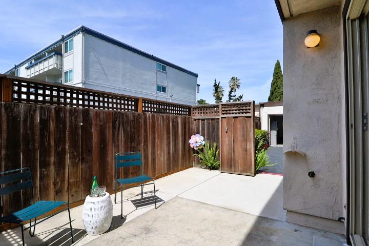 Detail Gallery Image 32 of 37 For 142 Castro St, San Leandro,  CA 94577 - 2 Beds | 1/1 Baths