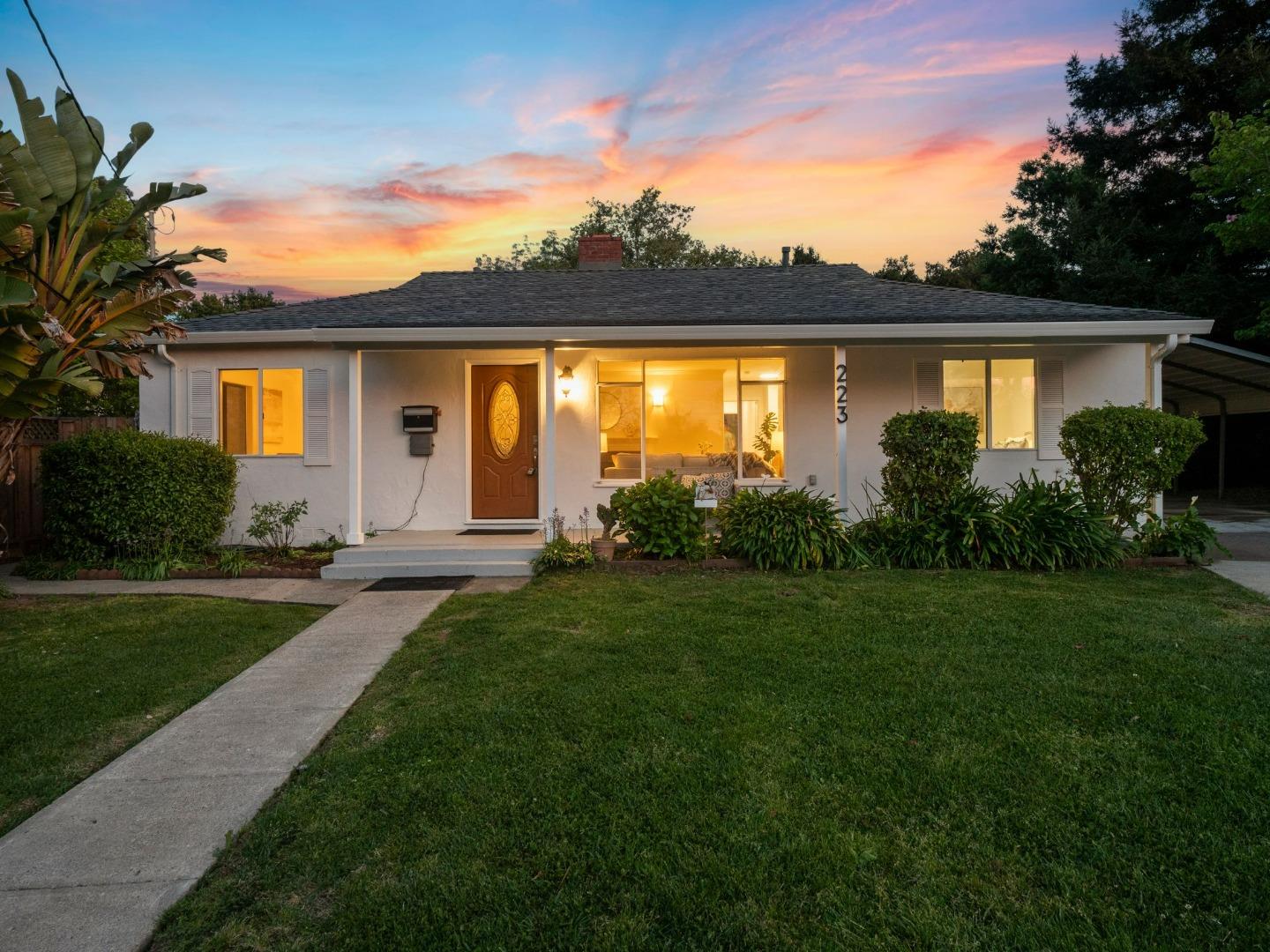 Photo of 223 Lauella Ct in Mountain View, CA