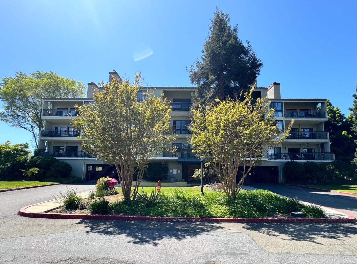 Photo of 2200 Agnew Rd #205 in Santa Clara, CA