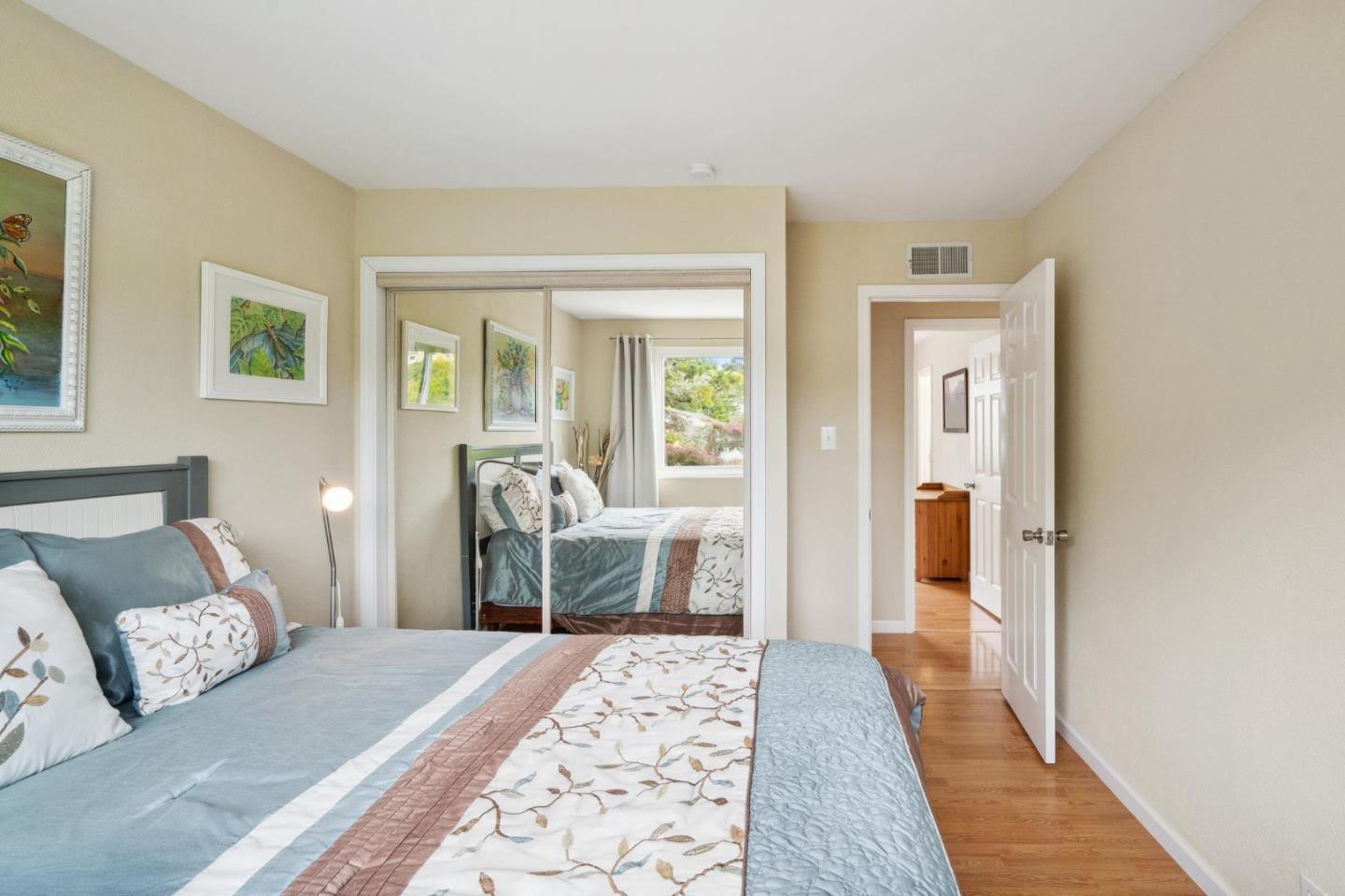 Detail Gallery Image 17 of 28 For 383 Inverness Dr, Pacifica,  CA 94044 - 3 Beds | 2/1 Baths