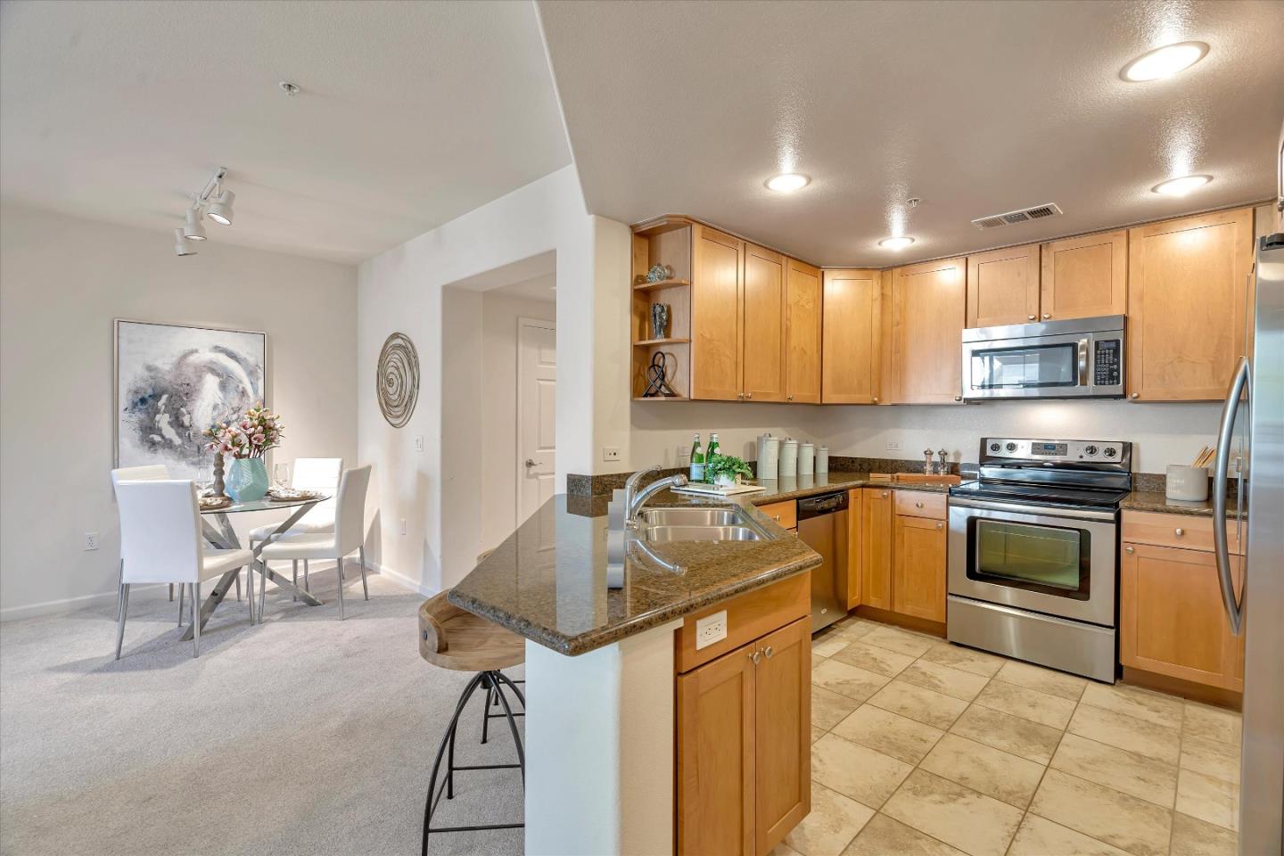 Detail Gallery Image 6 of 45 For 800 S Abel St #419,  Milpitas,  CA 95035 - 2 Beds | 2 Baths