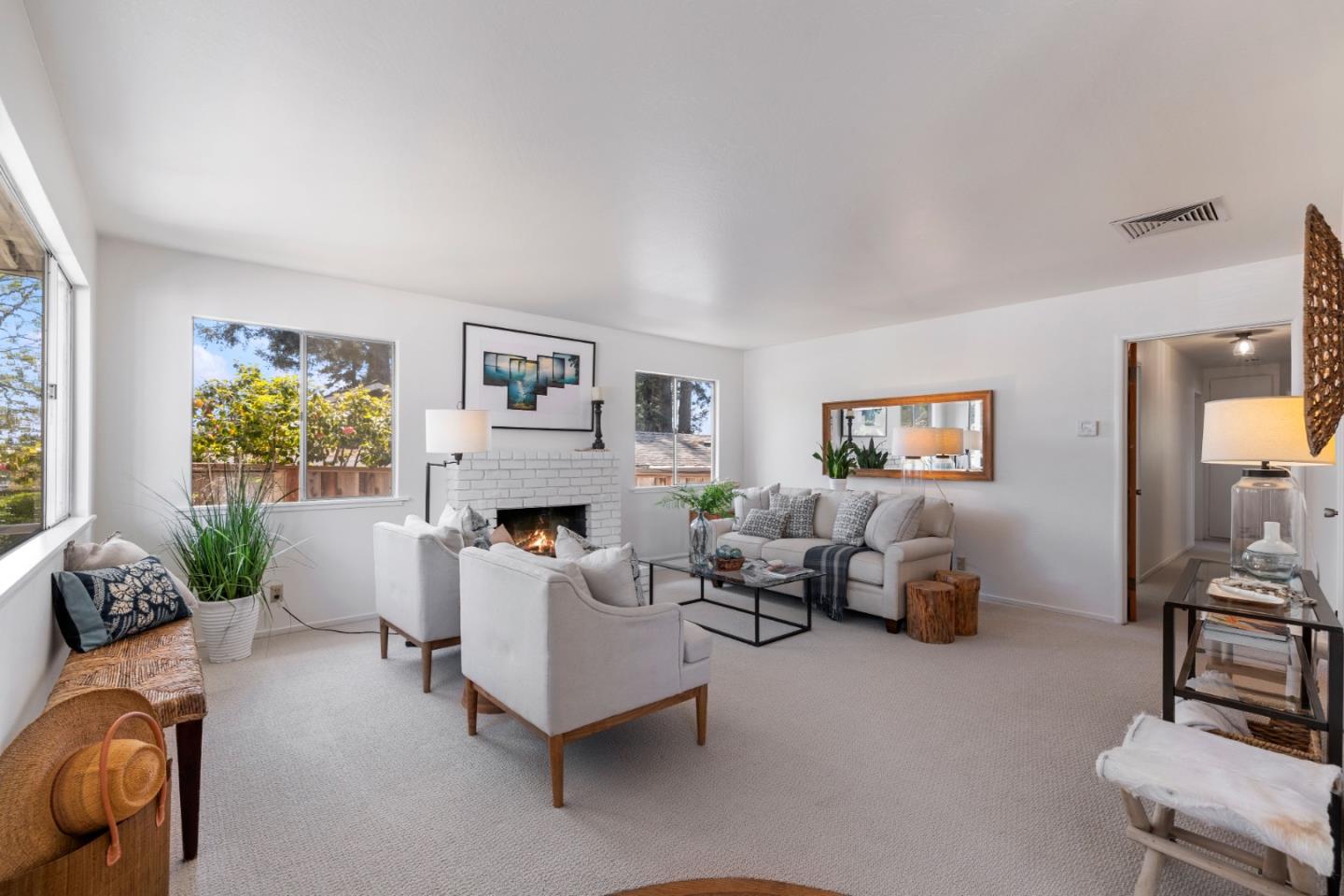 Detail Gallery Image 6 of 37 For 807 Rosedale Ave, Capitola,  CA 95010 - 3 Beds | 2 Baths