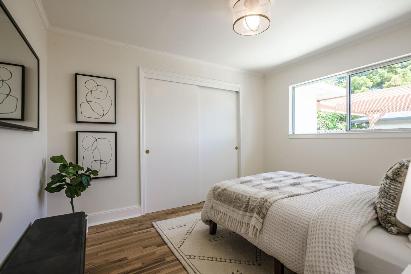 Detail Gallery Image 16 of 27 For 1812 Belburn Dr, Belmont,  CA 94002 - 4 Beds | 2 Baths