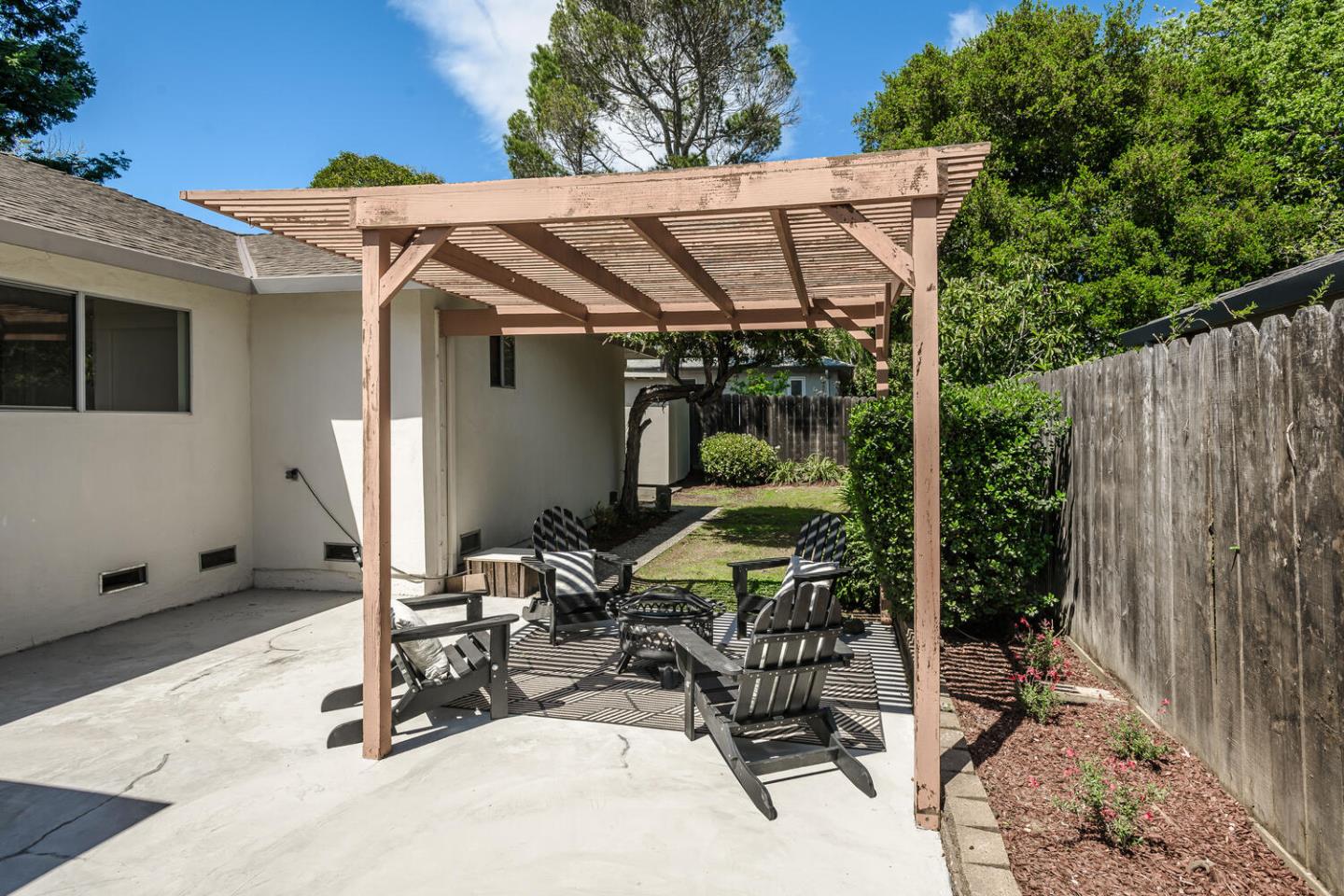 Detail Gallery Image 27 of 27 For 1812 Belburn Dr, Belmont,  CA 94002 - 4 Beds | 2 Baths