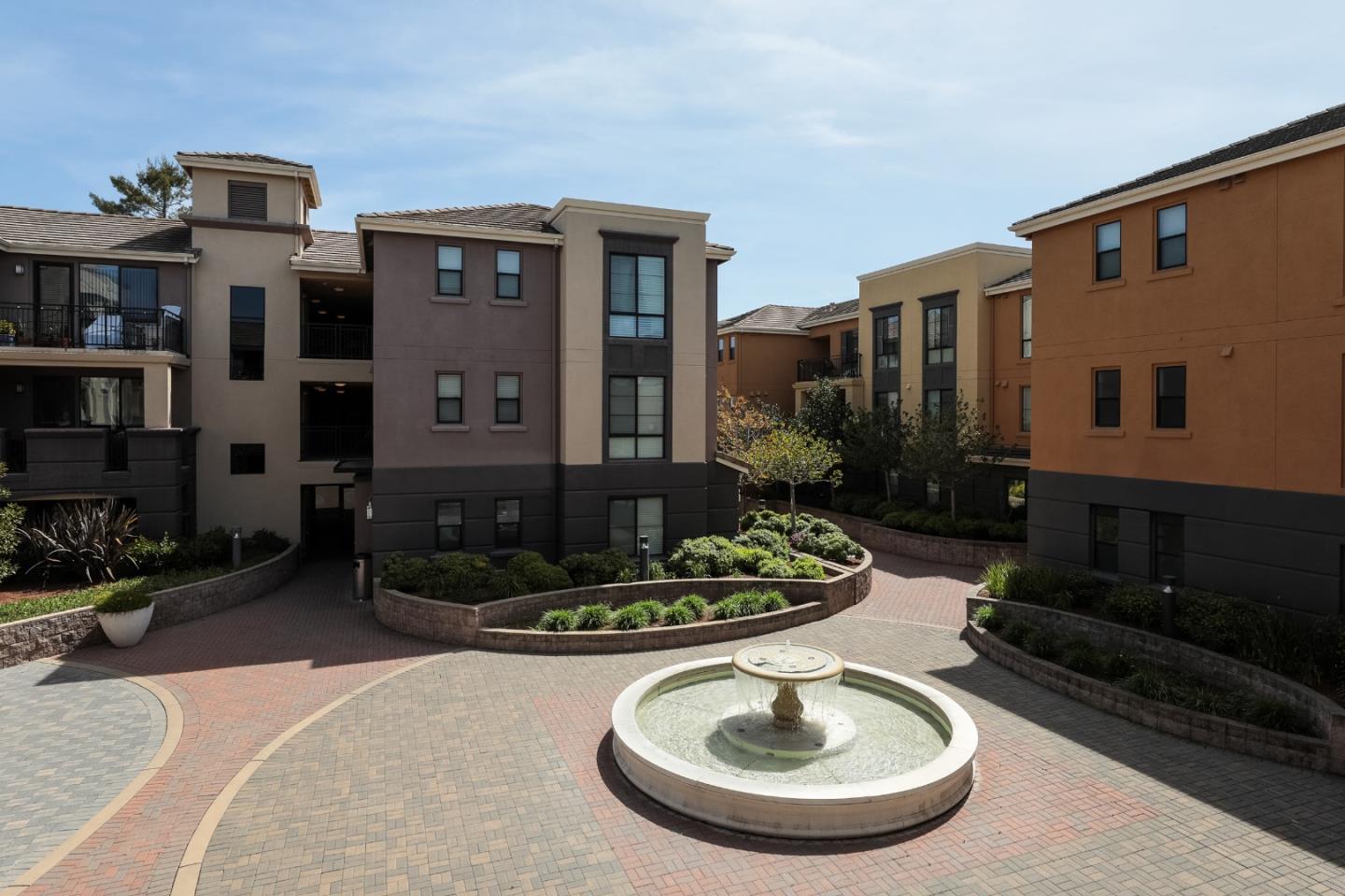 Detail Gallery Image 11 of 29 For 19503 Stevens Creek Blvd #218,  Cupertino,  CA 95014 - 2 Beds | 2 Baths