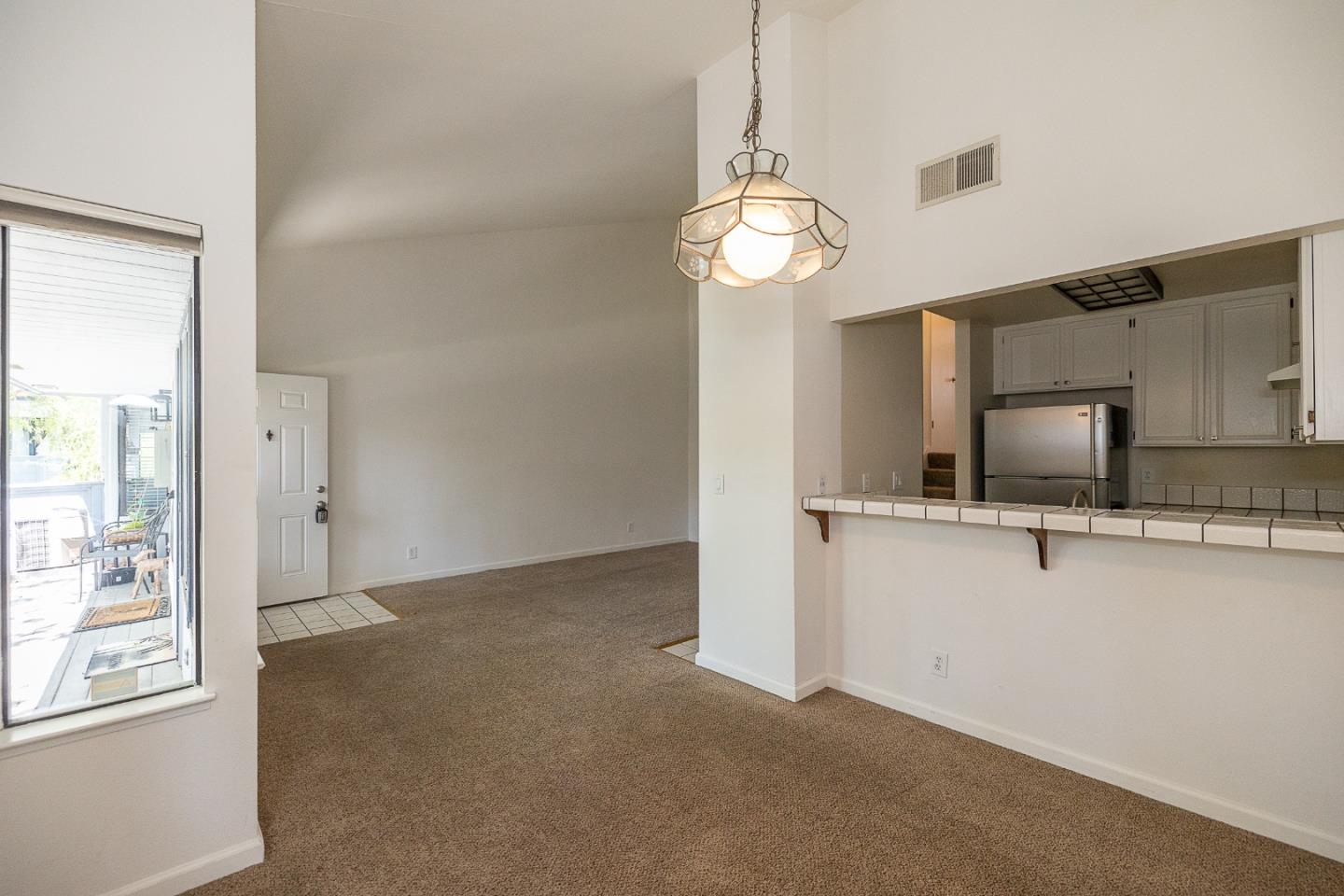 Detail Gallery Image 10 of 33 For 4821 Pine Forest Pl, San Jose,  CA 95118 - 2 Beds | 2 Baths