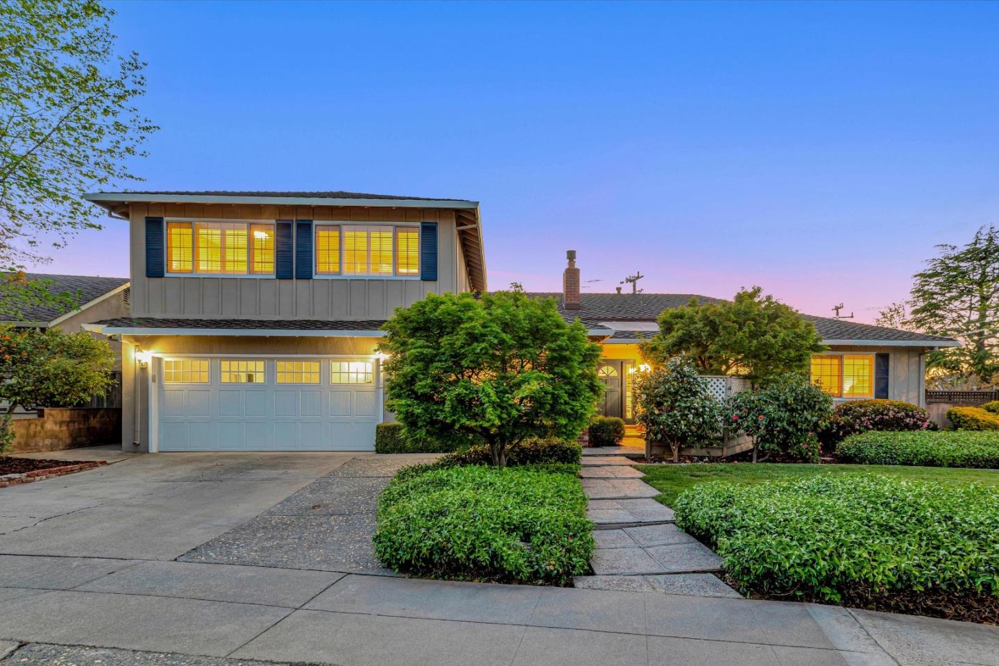 Photo of 5451 Blossom Wood Dr in San Jose, CA