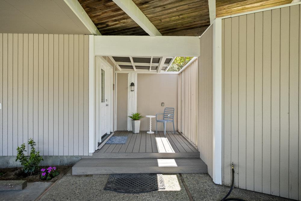 Detail Gallery Image 13 of 40 For 204 Lake Ct, Aptos,  CA 95003 - 3 Beds | 2 Baths