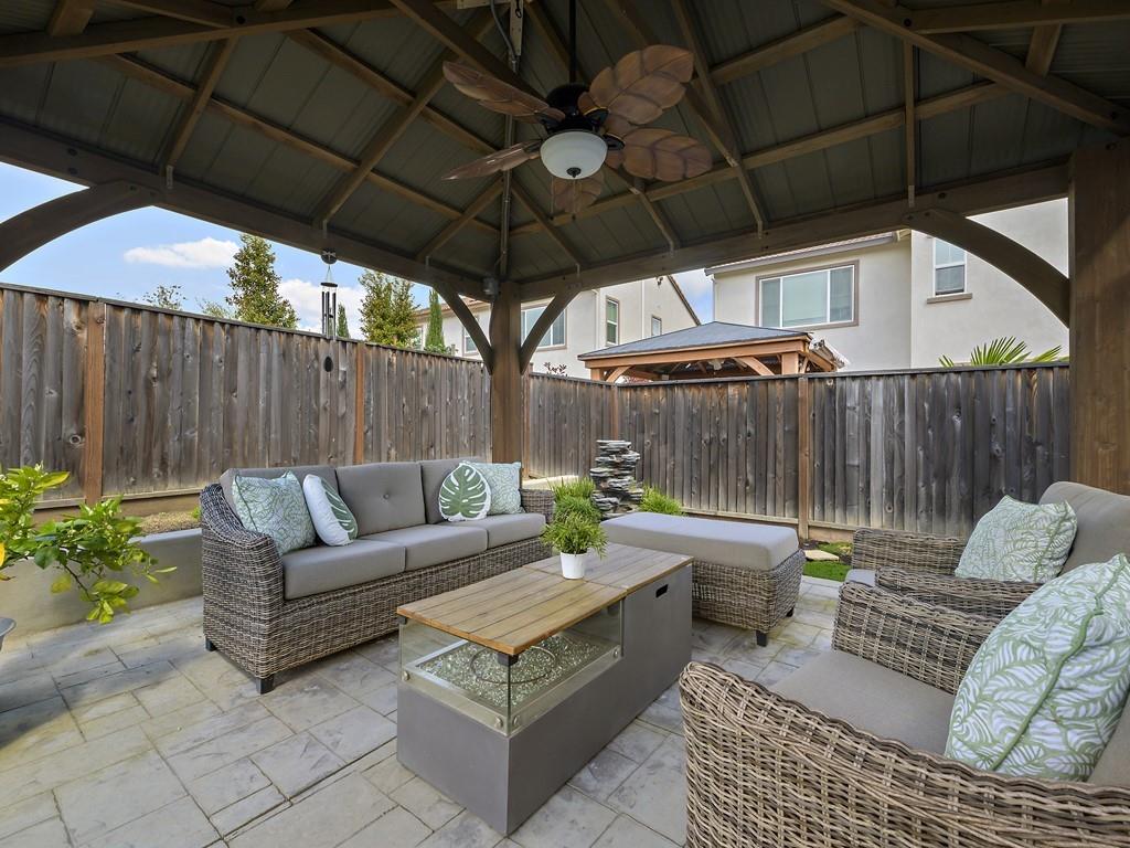Detail Gallery Image 31 of 33 For 7735 Curry Dr, Gilroy,  CA 95020 - 5 Beds | 4/1 Baths