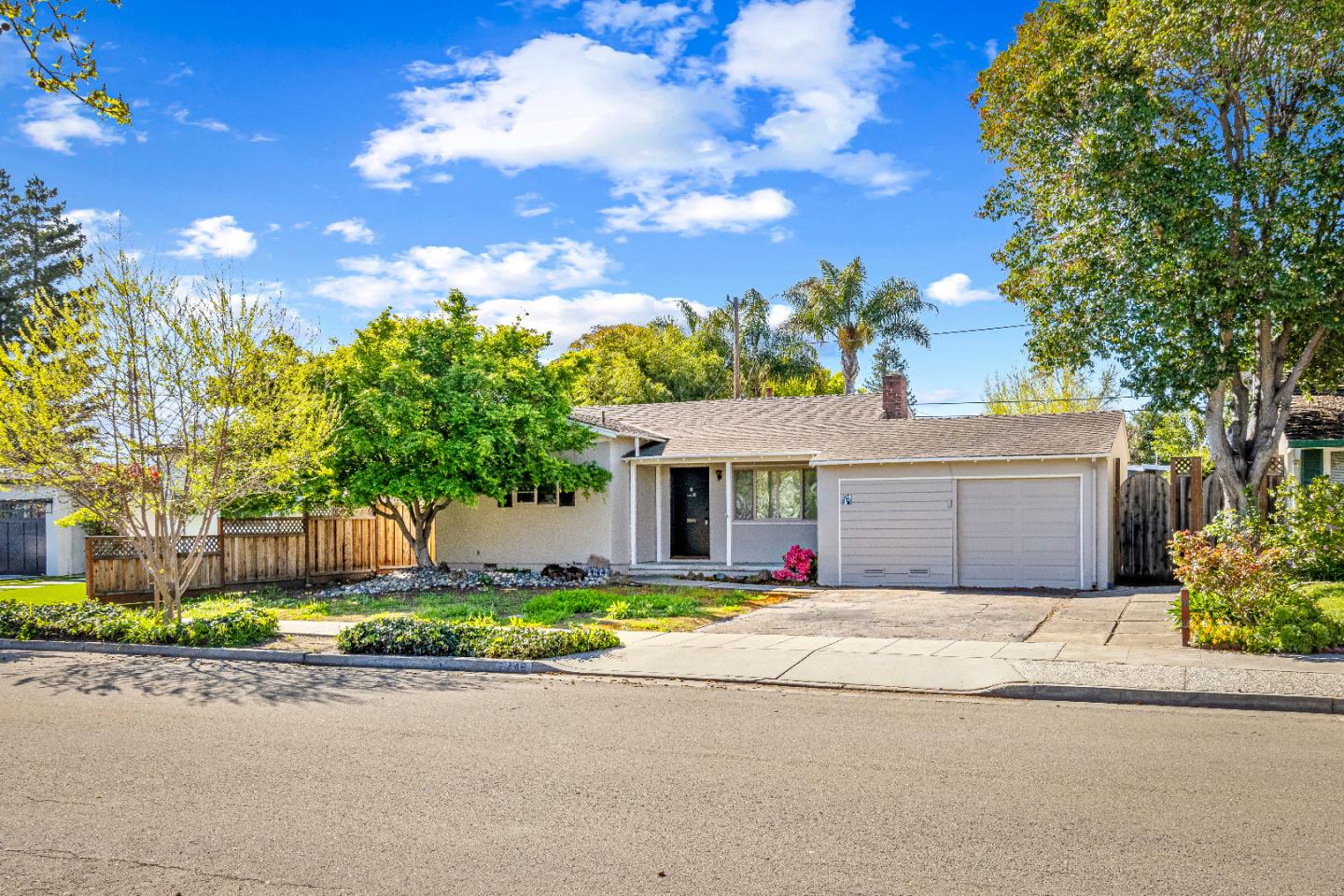 2348 Boxwood Dr, San Jose, CA 95128