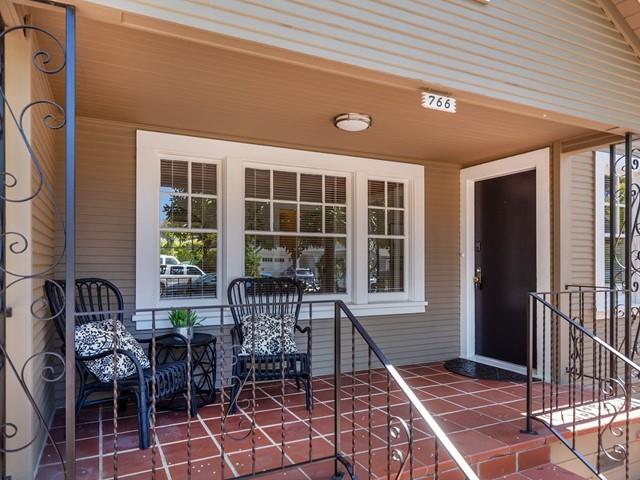 Detail Gallery Image 3 of 28 For 766 14th Ave, Menlo Park,  CA 94025 - 4 Beds | 3 Baths