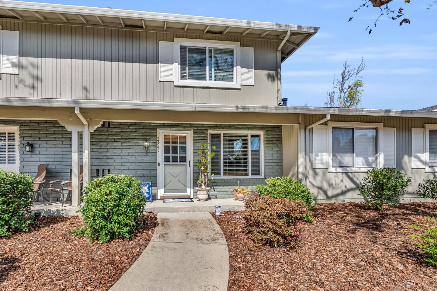 Detail Gallery Image 1 of 28 For 2549 Fountainhead Dr, San Ramon,  CA 94583 - 2 Beds | 1/1 Baths