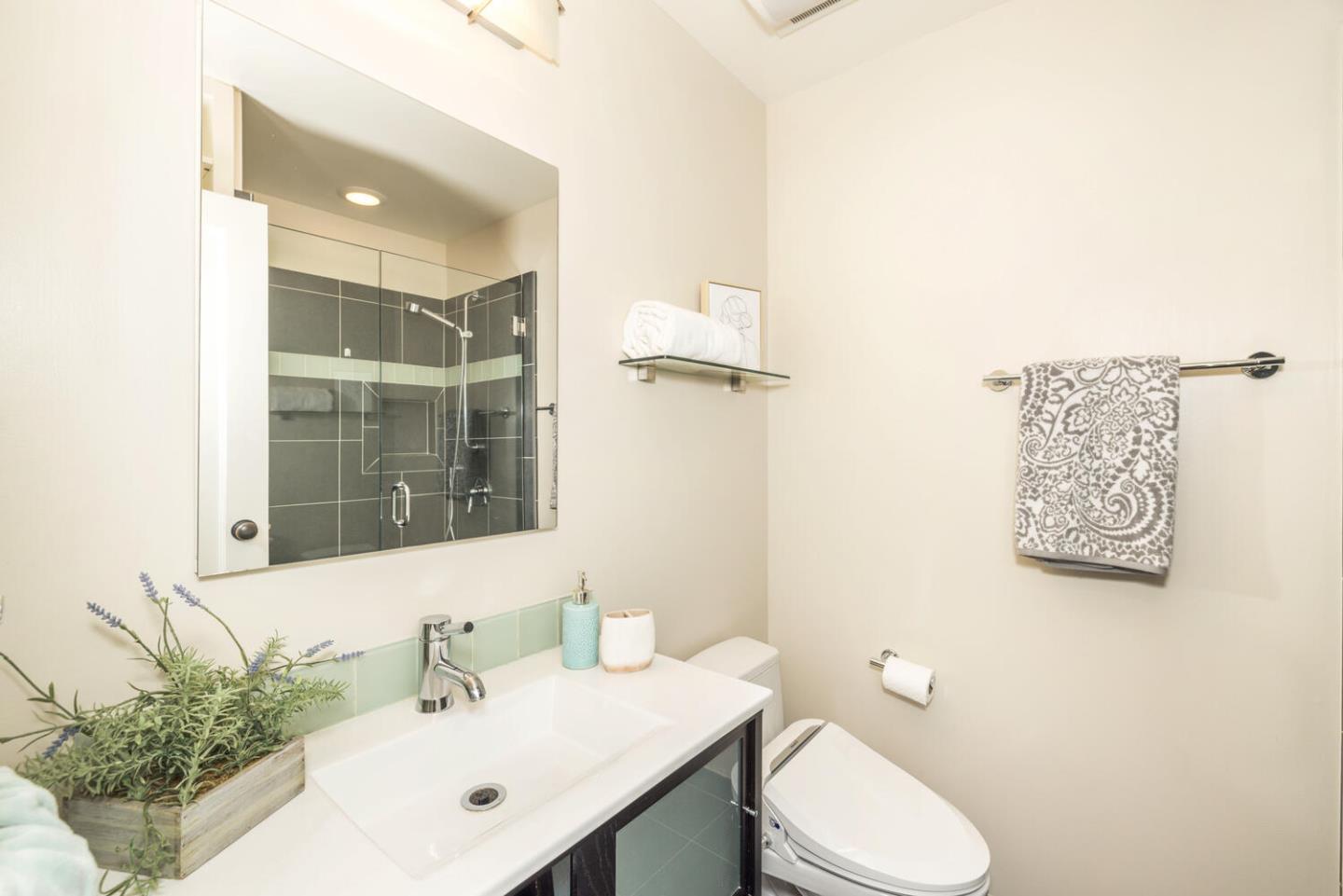 Detail Gallery Image 29 of 51 For 1210 Shafter St, San Mateo,  CA 94402 - 4 Beds | 2/1 Baths