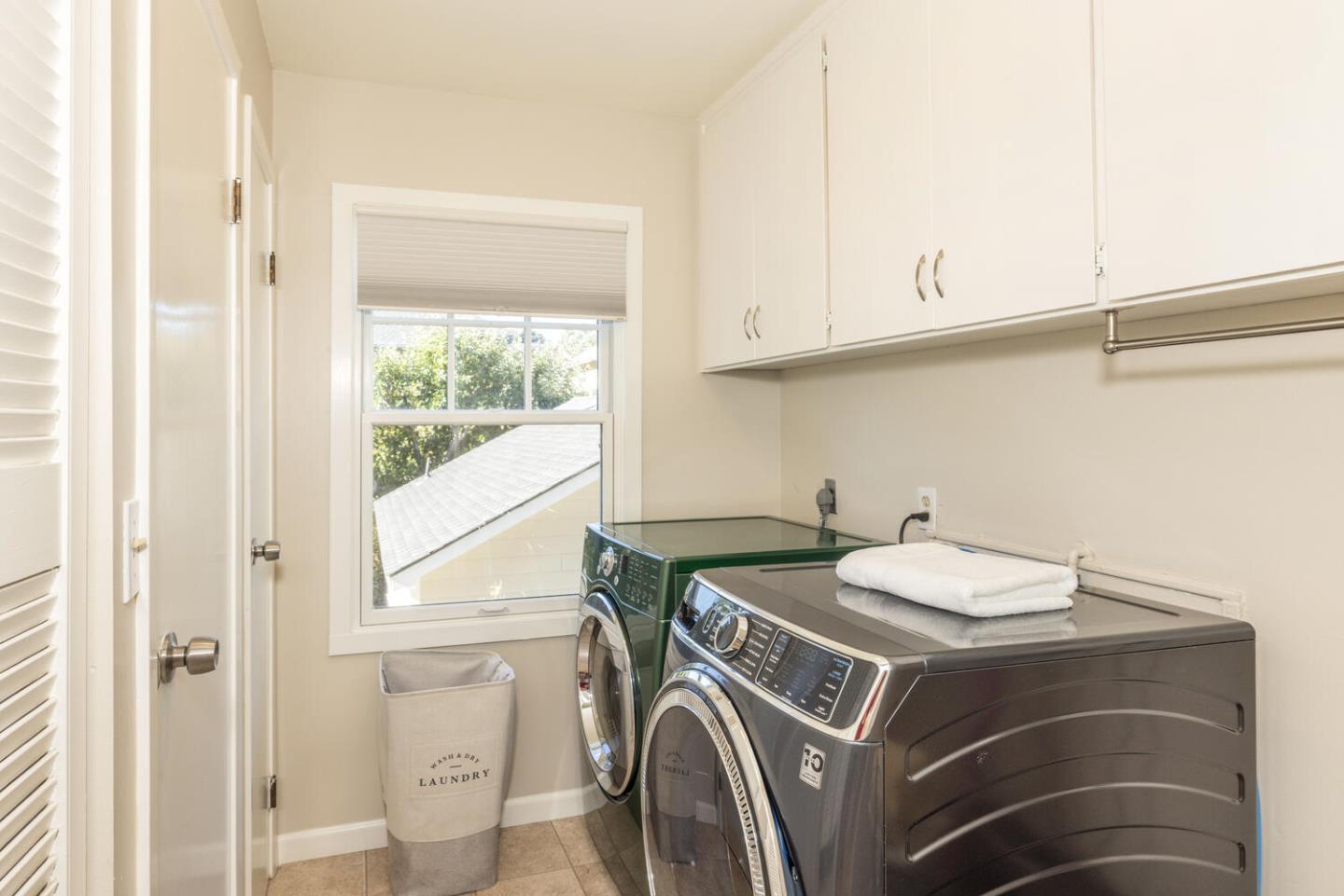 Detail Gallery Image 31 of 51 For 1210 Shafter St, San Mateo,  CA 94402 - 4 Beds | 2/1 Baths