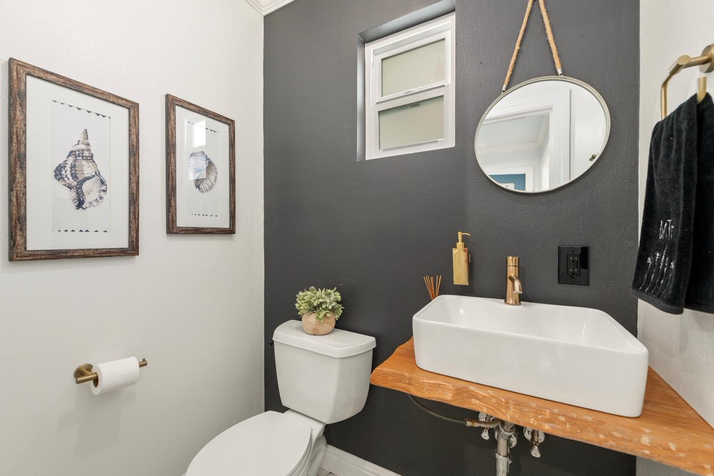 Detail Gallery Image 25 of 52 For 2695 Westgate Ave, San Jose,  CA 95125 - 3 Beds | 2/1 Baths