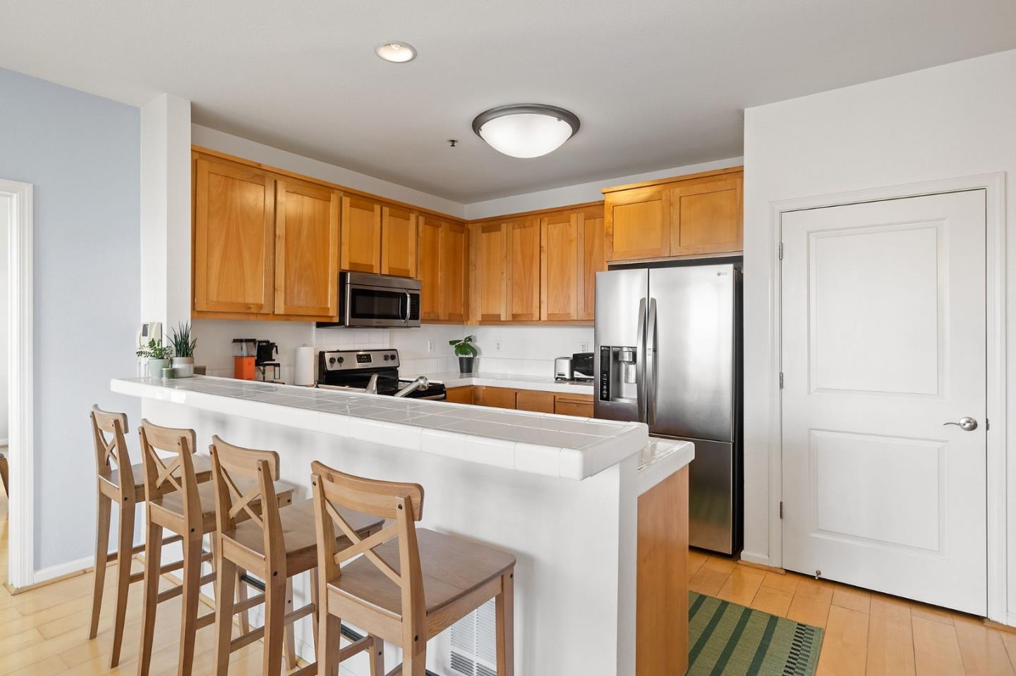 Detail Gallery Image 5 of 14 For 655 12th St #312,  Oakland,  CA 94607 - 2 Beds | 2 Baths