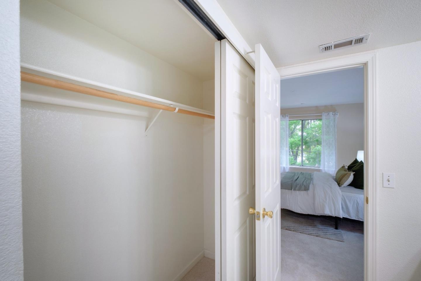 Detail Gallery Image 24 of 60 For 304 Morning Star Dr, San Jose,  CA 95131 - 3 Beds | 2 Baths
