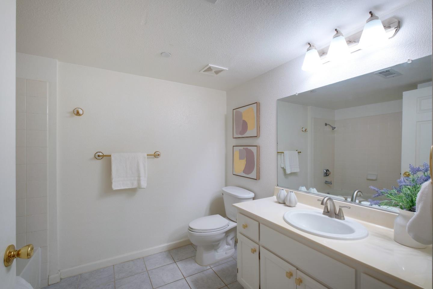 Detail Gallery Image 29 of 60 For 304 Morning Star Dr, San Jose,  CA 95131 - 3 Beds | 2 Baths