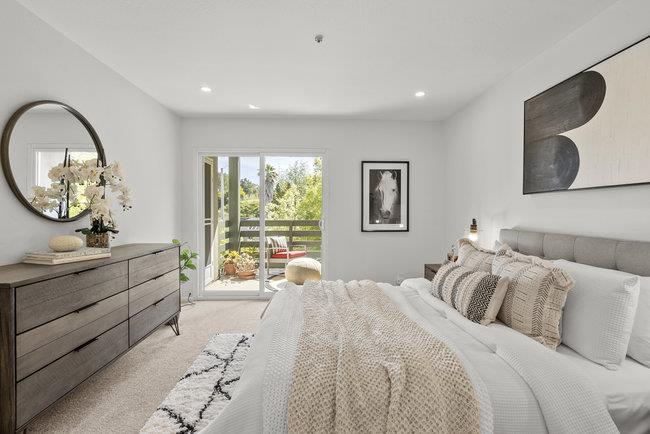 Detail Gallery Image 9 of 28 For 4000 Farm Hill Blvd #205,  Redwood City,  CA 94061 - 3 Beds | 2 Baths
