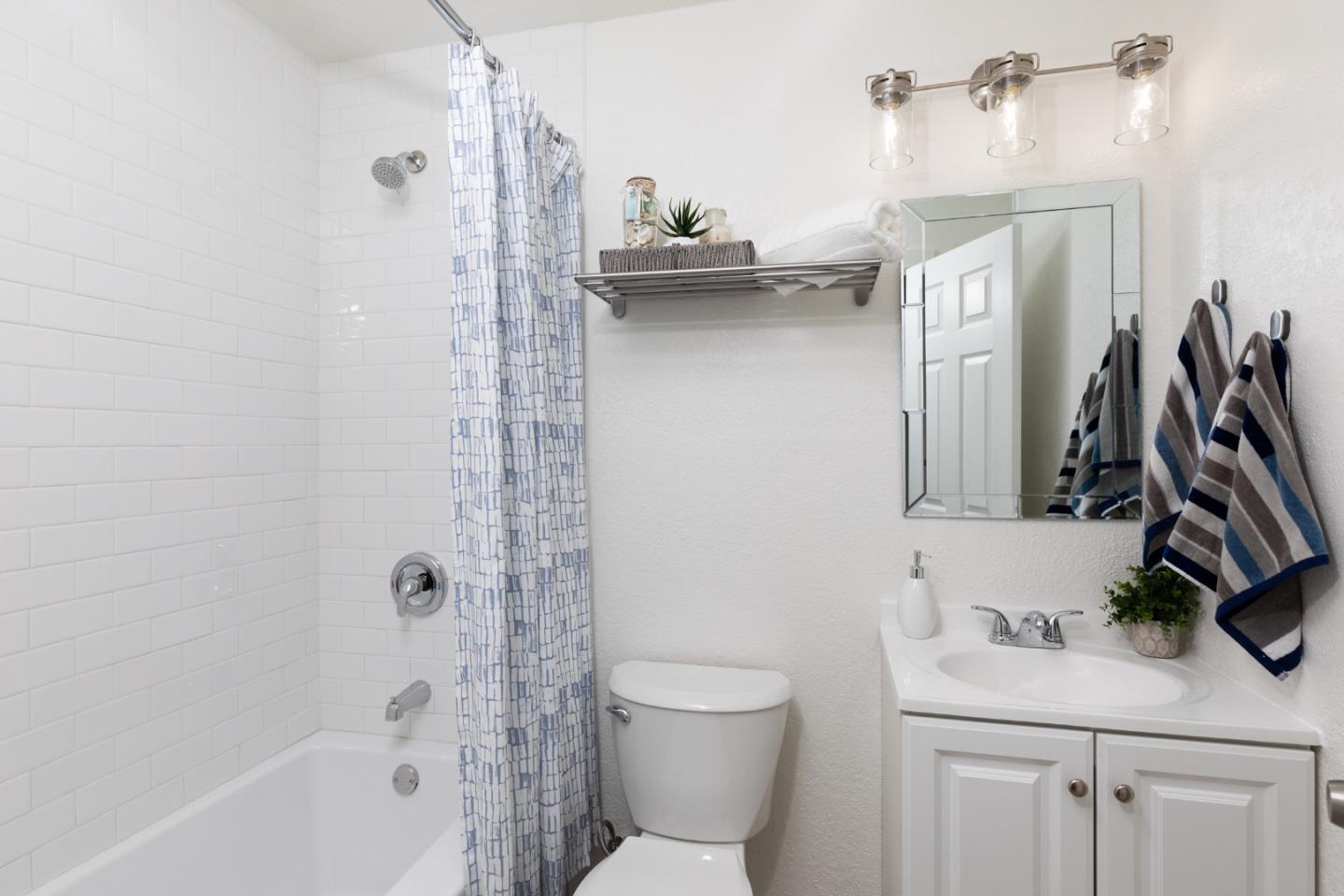 Detail Gallery Image 21 of 36 For 4475 Diamond St #3,  Capitola,  CA 95010 - 2 Beds | 1 Baths