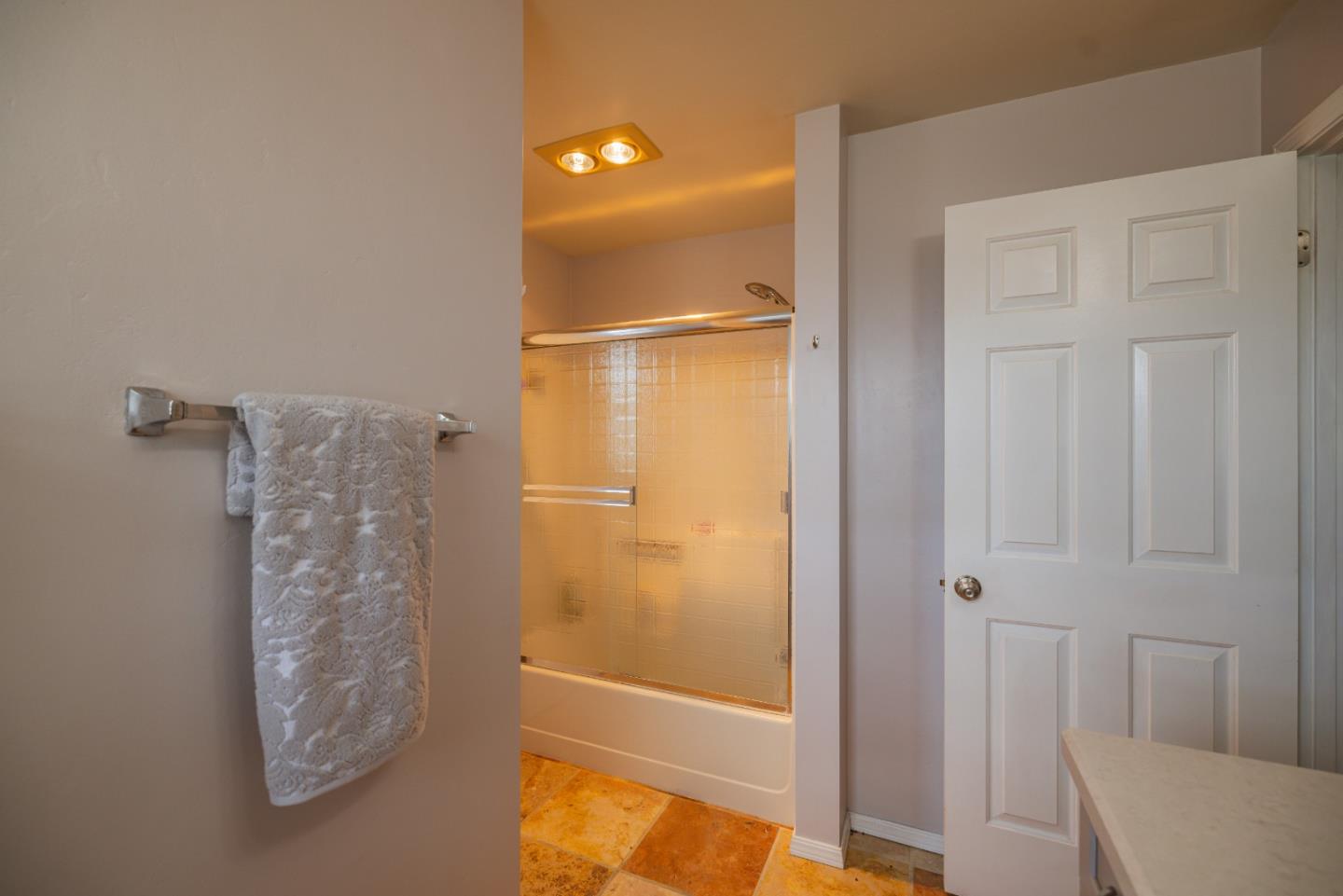 Detail Gallery Image 40 of 59 For 431 Dela Rosa Ave, Monterey,  CA 93940 - 3 Beds | 2/1 Baths