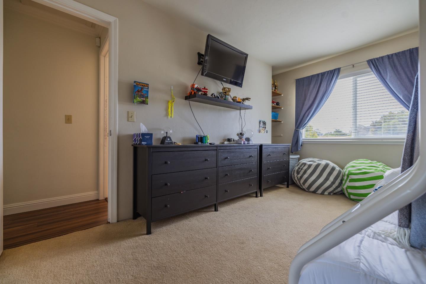 Detail Gallery Image 43 of 59 For 431 Dela Rosa Ave, Monterey,  CA 93940 - 3 Beds | 2/1 Baths