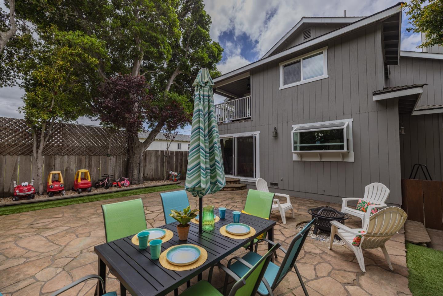 Detail Gallery Image 50 of 59 For 431 Dela Rosa Ave, Monterey,  CA 93940 - 3 Beds | 2/1 Baths