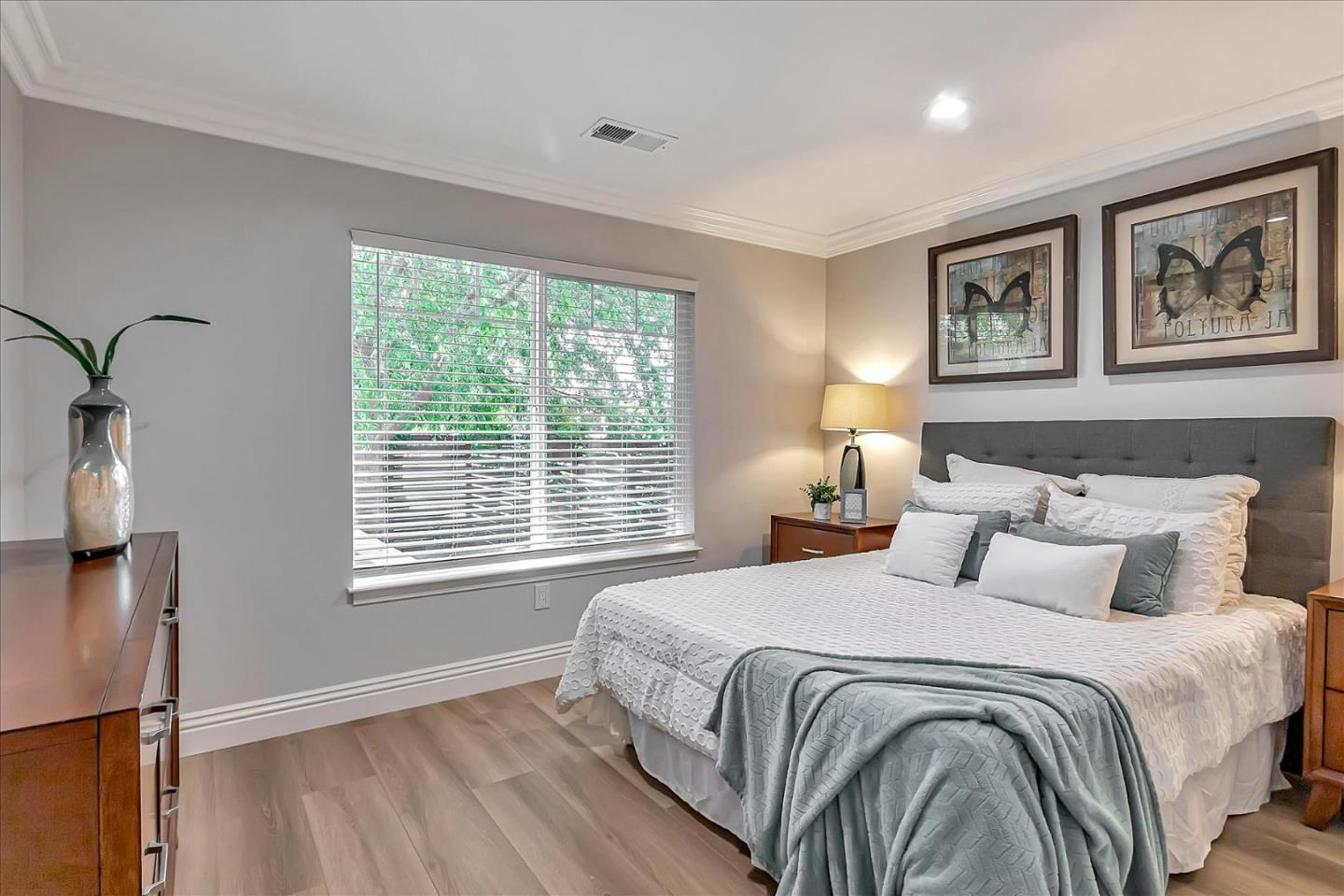 Detail Gallery Image 20 of 33 For 119 Cherry Blossom Dr, San Jose,  CA 95123 - 3 Beds | 2 Baths