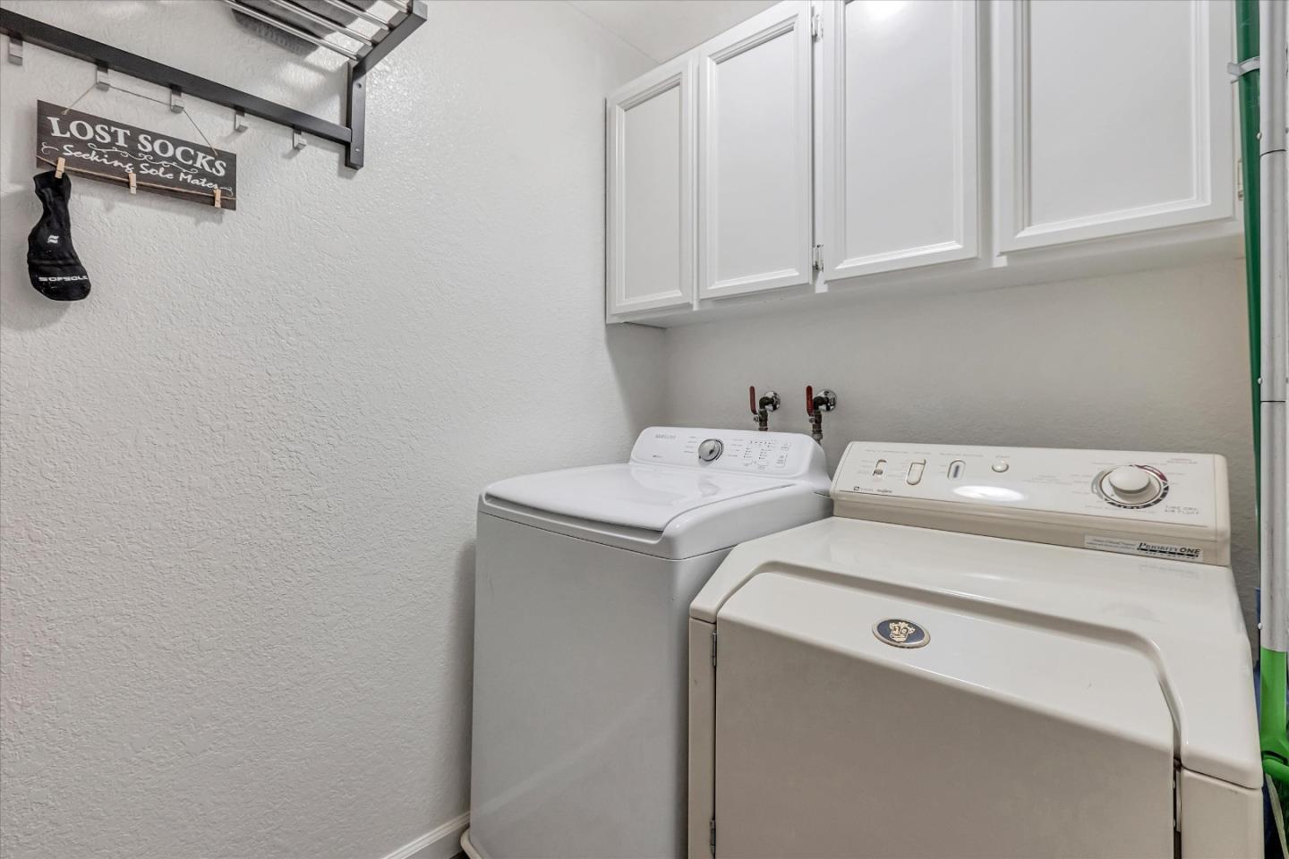 Detail Gallery Image 26 of 39 For 5693 Makati Cir #E,  San Jose,  CA 95123 - 1 Beds | 1 Baths