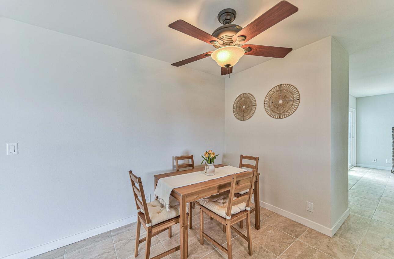 Detail Gallery Image 8 of 27 For 1726 Humboldt Dr, Salinas,  CA 93906 - 3 Beds | 2 Baths