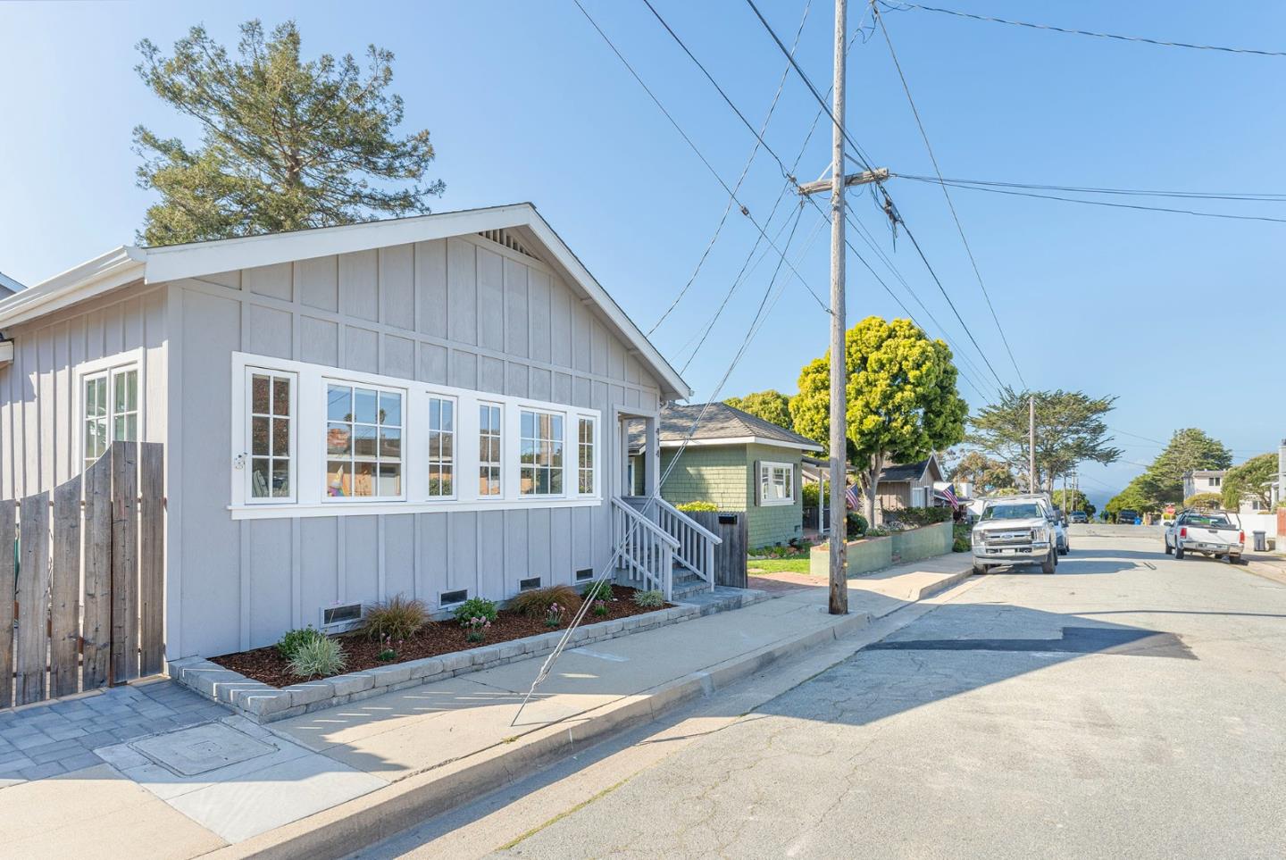 Detail Gallery Image 37 of 43 For 414 9th St, Pacific Grove,  CA 93950 - 4 Beds | 2 Baths