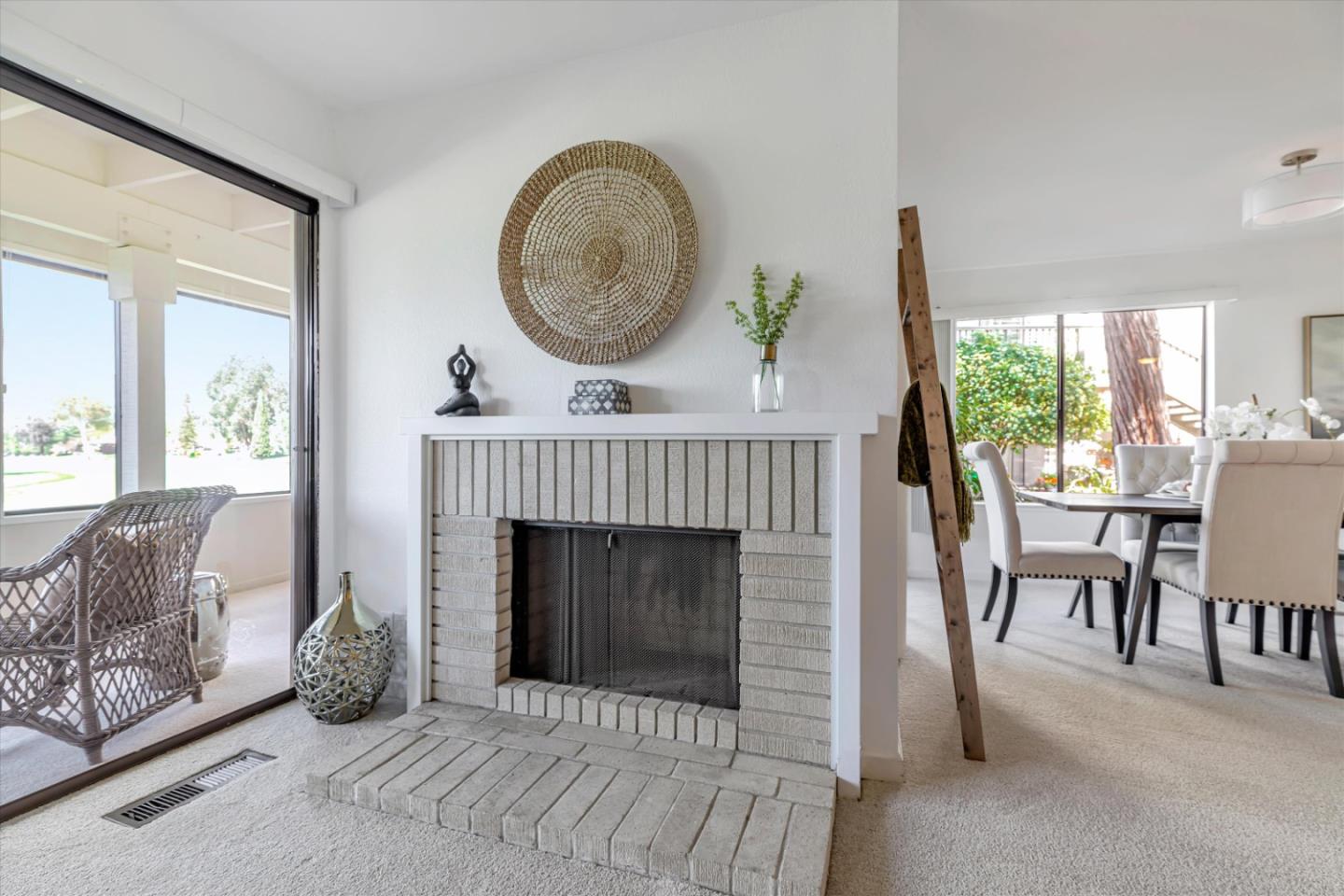 Detail Gallery Image 12 of 45 For 8375 Riesling Way, San Jose,  CA 95135 - 2 Beds | 2 Baths