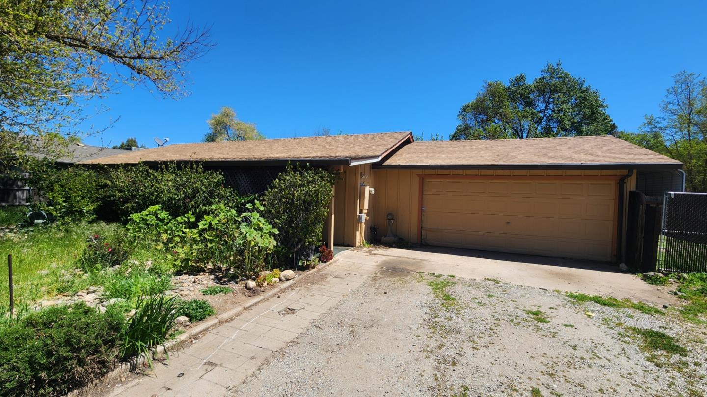 Detail Gallery Image 1 of 16 For 8465 Amapoa Ave, Atascadero,  CA 93422 - 3 Beds | 2 Baths