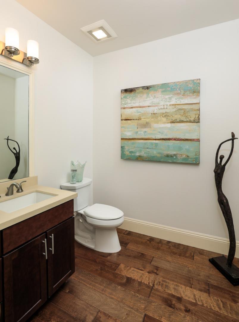 Detail Gallery Image 11 of 14 For 100 1st St #207,  Los Altos,  CA 94022 - 1 Beds | 1/1 Baths