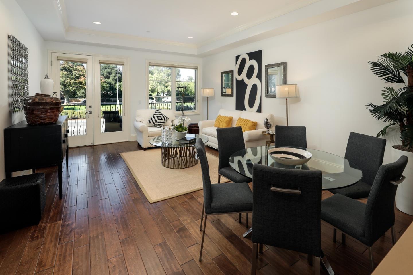 Detail Gallery Image 7 of 14 For 100 1st St #207,  Los Altos,  CA 94022 - 1 Beds | 1/1 Baths