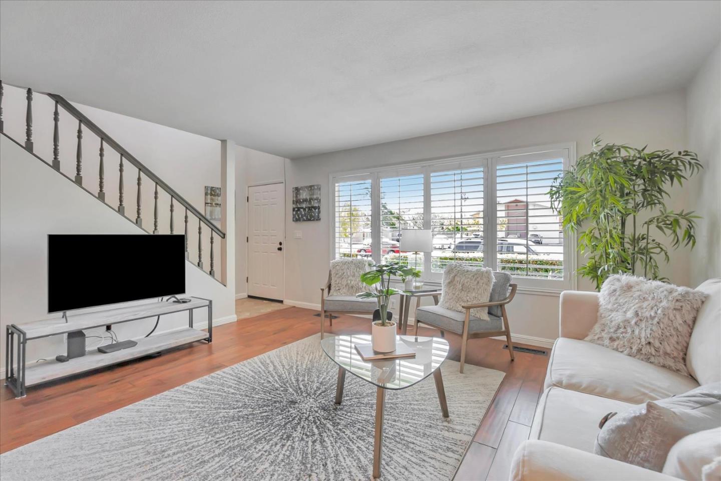 Detail Gallery Image 11 of 26 For 549 Giuffrida Ave #E,  San Jose,  CA 95123 - 2 Beds | 2/1 Baths