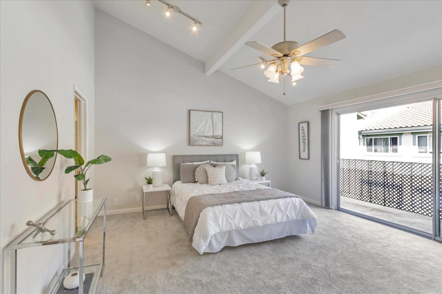 Detail Gallery Image 13 of 26 For 549 Giuffrida Ave #E,  San Jose,  CA 95123 - 2 Beds | 2/1 Baths