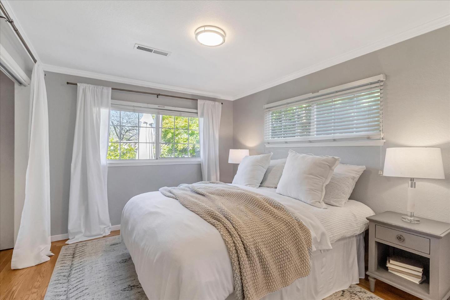 Detail Gallery Image 24 of 49 For 32 Shaw Ct, Redwood City,  CA 94061 - 3 Beds | 2 Baths