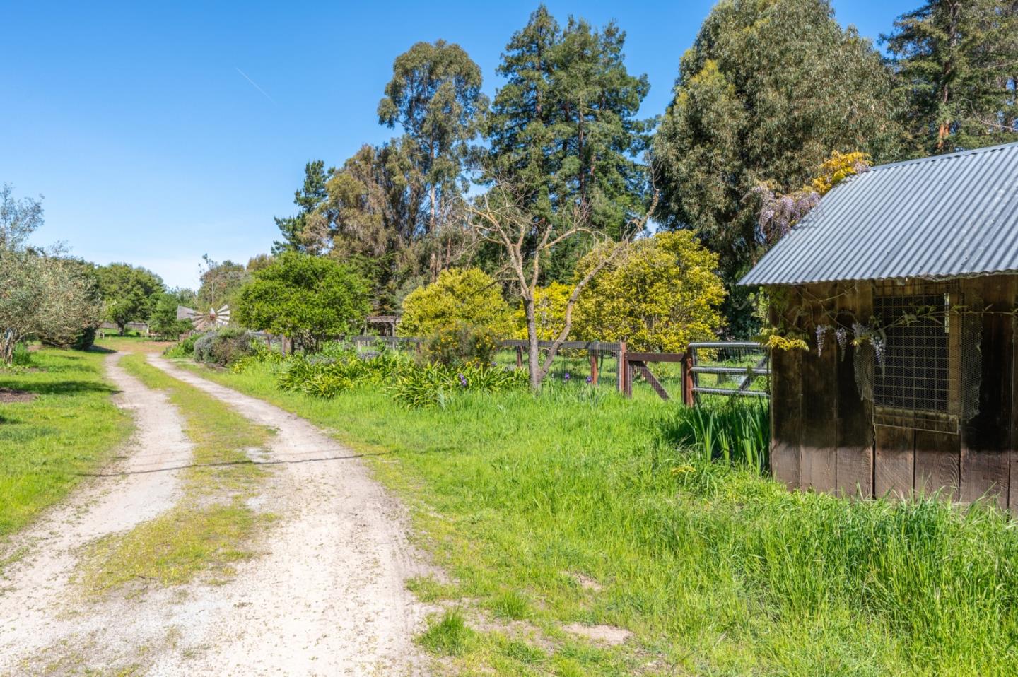 Detail Gallery Image 1 of 1 For 27407 Schulte Rd, Carmel Valley,  CA 93923 - 3 Beds | 2 Baths